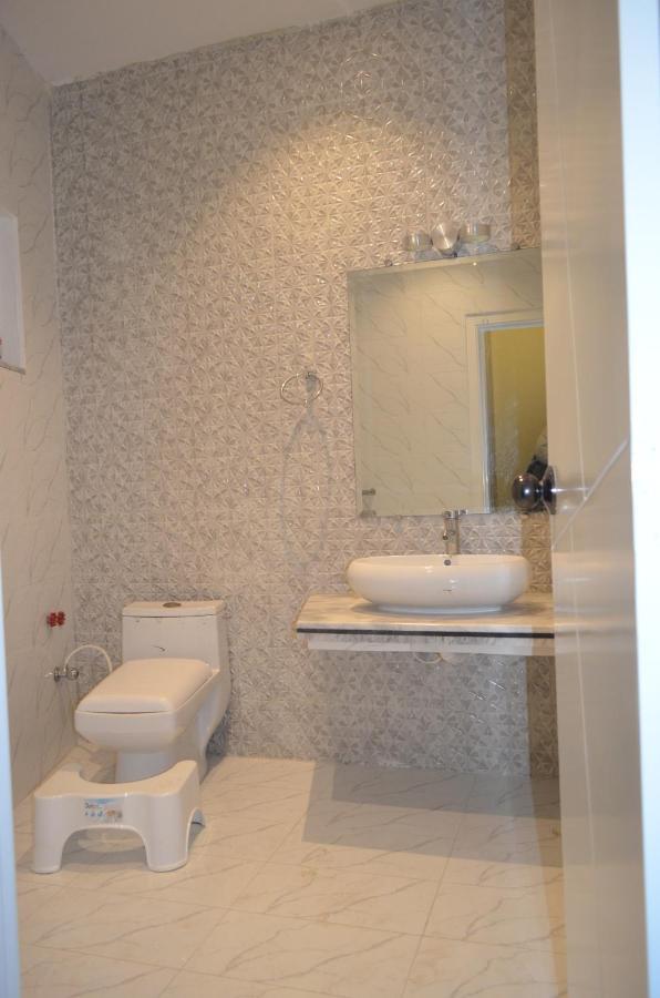 Aloche Apartments مورى المظهر الخارجي الصورة