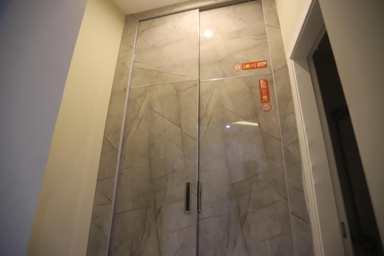 Aloche Apartments مورى المظهر الخارجي الصورة